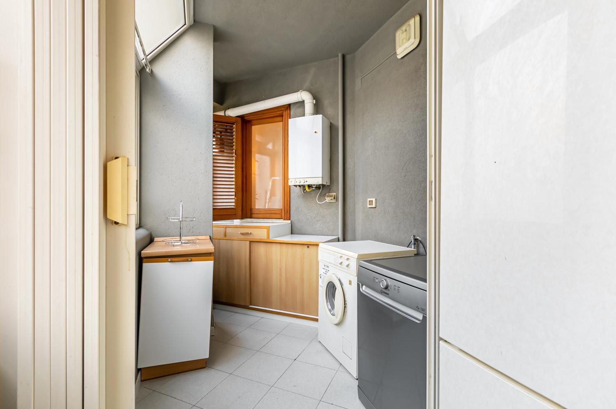 Palazzo Reale & Piazza Indipendenza Roomy Flat Palermo Exterior photo
